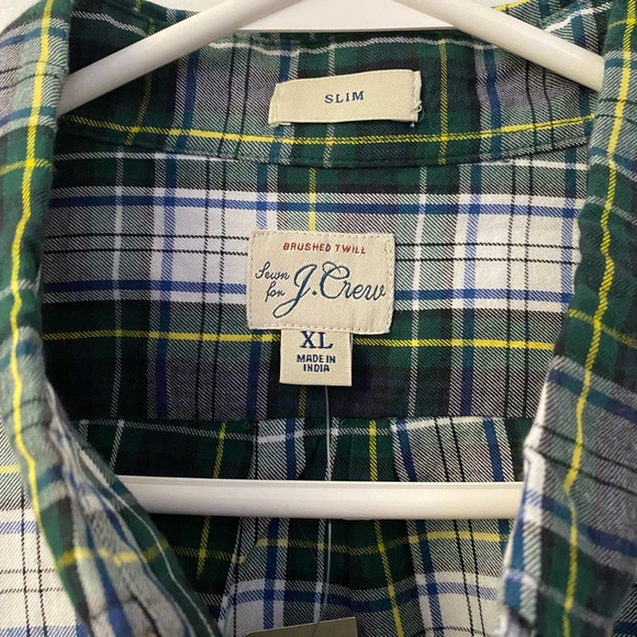 JCrew Men’s plaid button down NWT XL - Picture 2 of 3